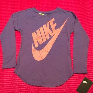 Girls Nike long sleeve T-shirt